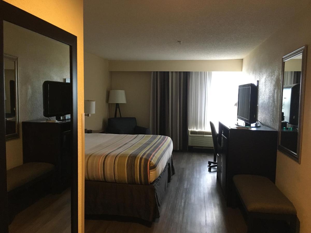 Spark By Hilton Spring Lake Fayetteville Экстерьер фото
