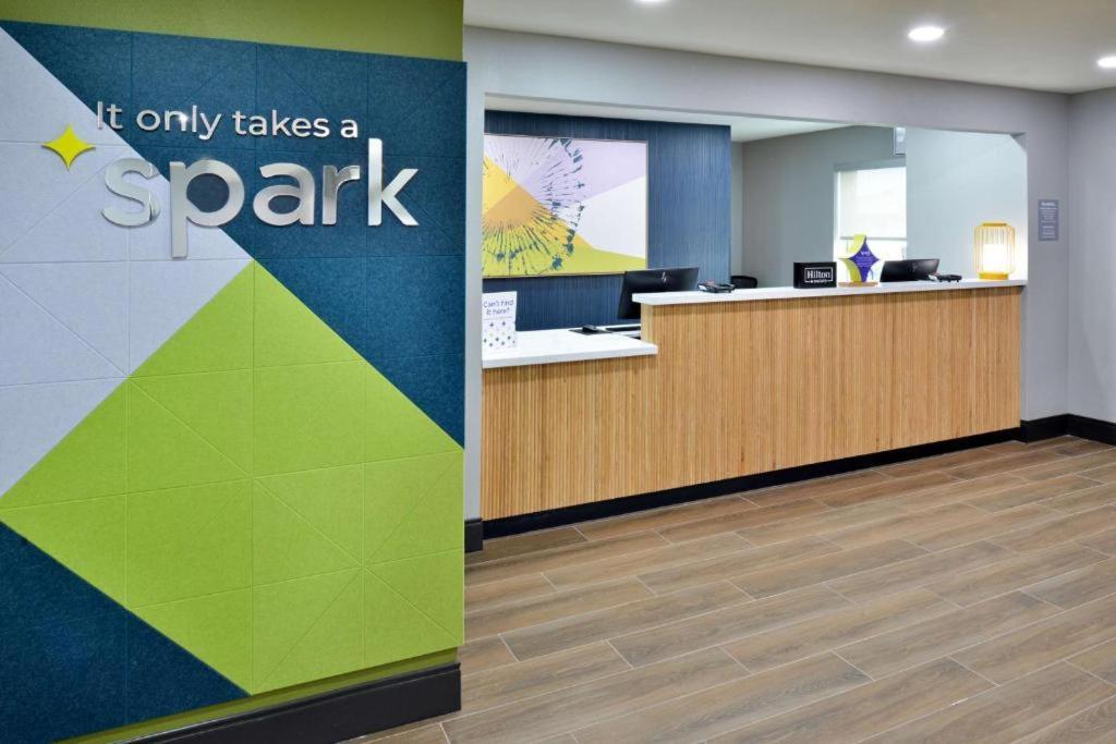 Spark By Hilton Spring Lake Fayetteville Экстерьер фото