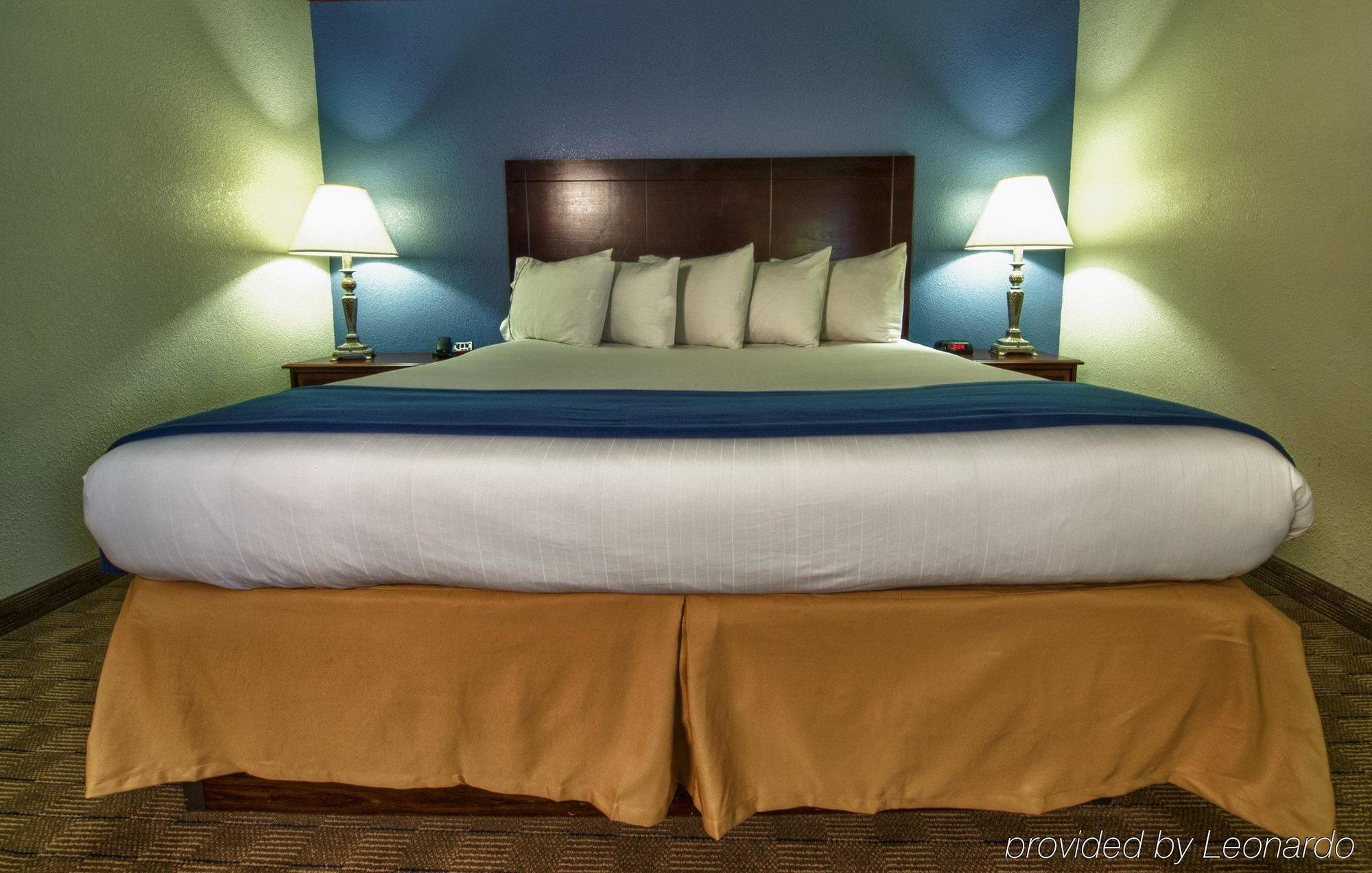 Spark By Hilton Spring Lake Fayetteville Экстерьер фото