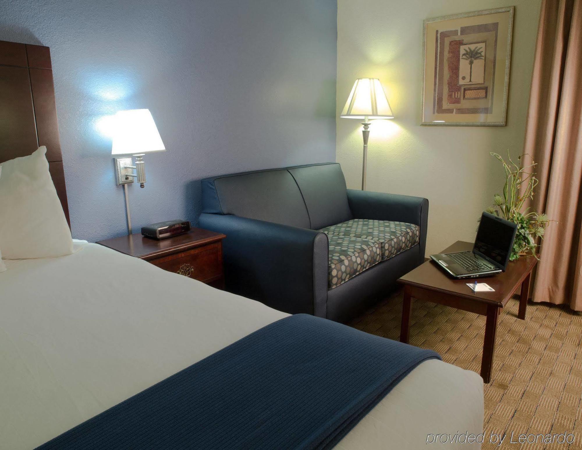 Spark By Hilton Spring Lake Fayetteville Экстерьер фото